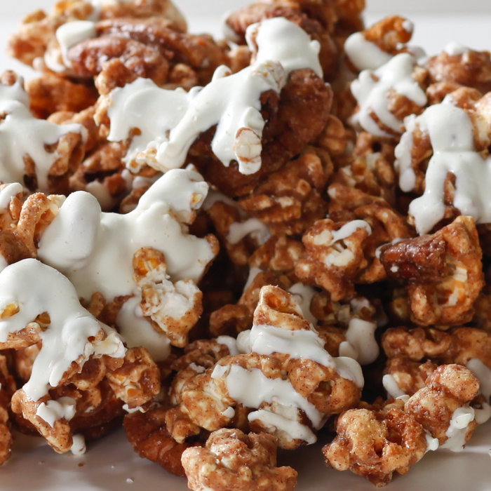 Cinnamon Bun Popcorn